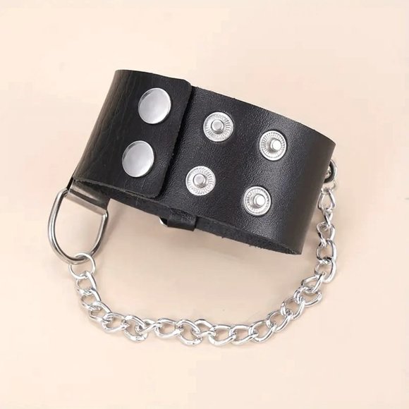 Cuff bracelet Skull & Bone Leather Hand Chain Wrist Bangle Goth Edgy Rock Biker - Picture 4 of 6